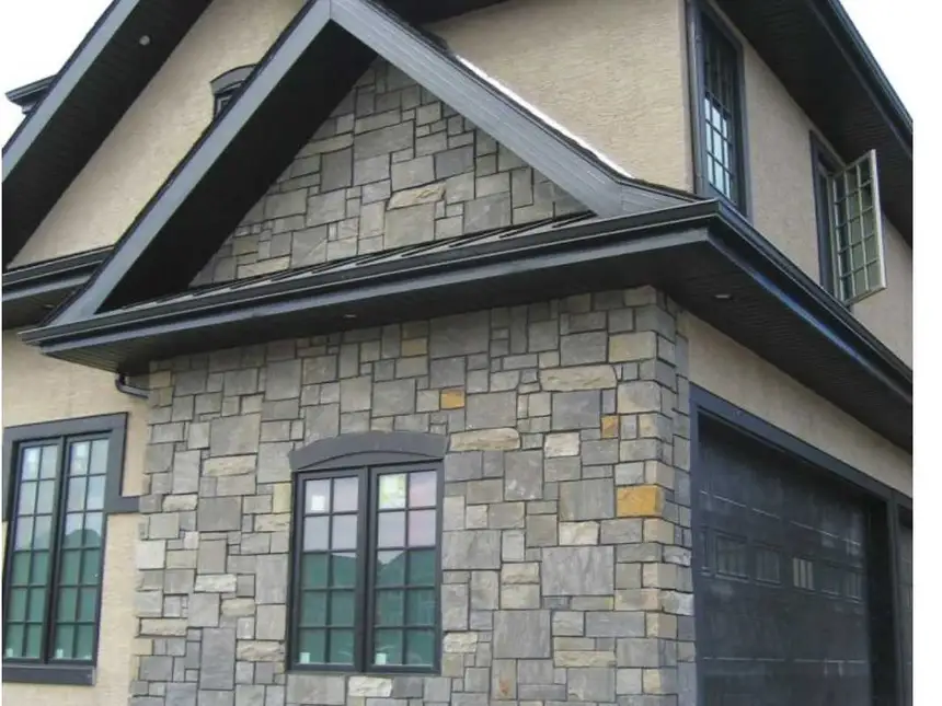IVA International Cladding Bespoke: Project-specific stone coursing
